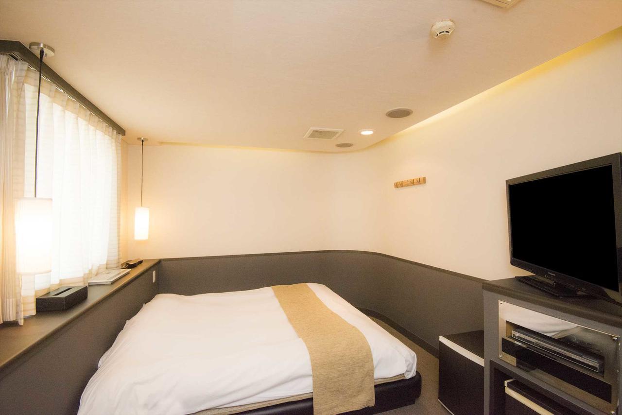 Hotel Double Фунабаси Экстерьер фото